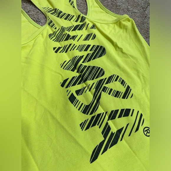 RARE! ZUMBA TANK TOP! Green and Black. - Picture 7 of 8